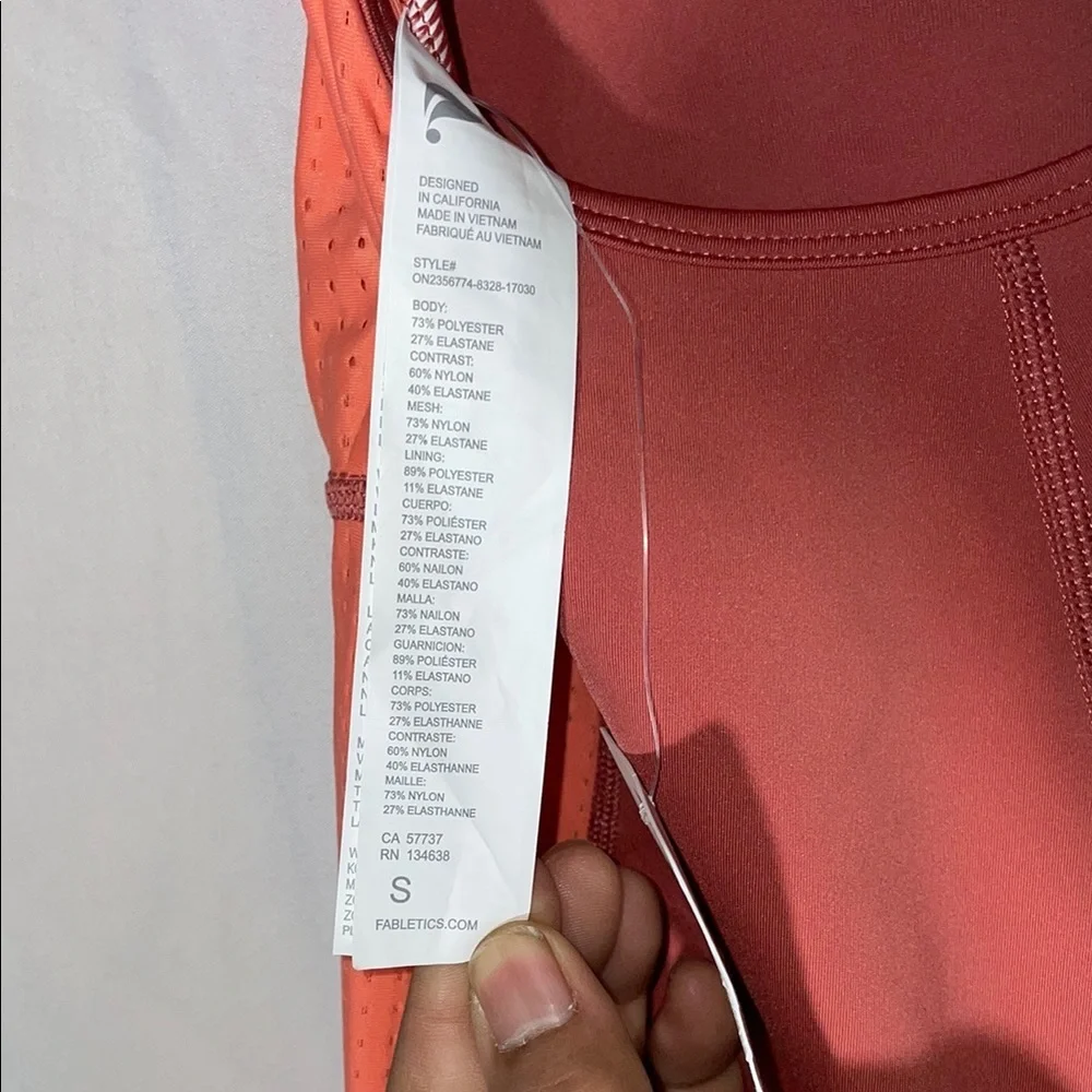 Pink Athletic Bodysuit with Keyhole Design - Picture 3 of 4